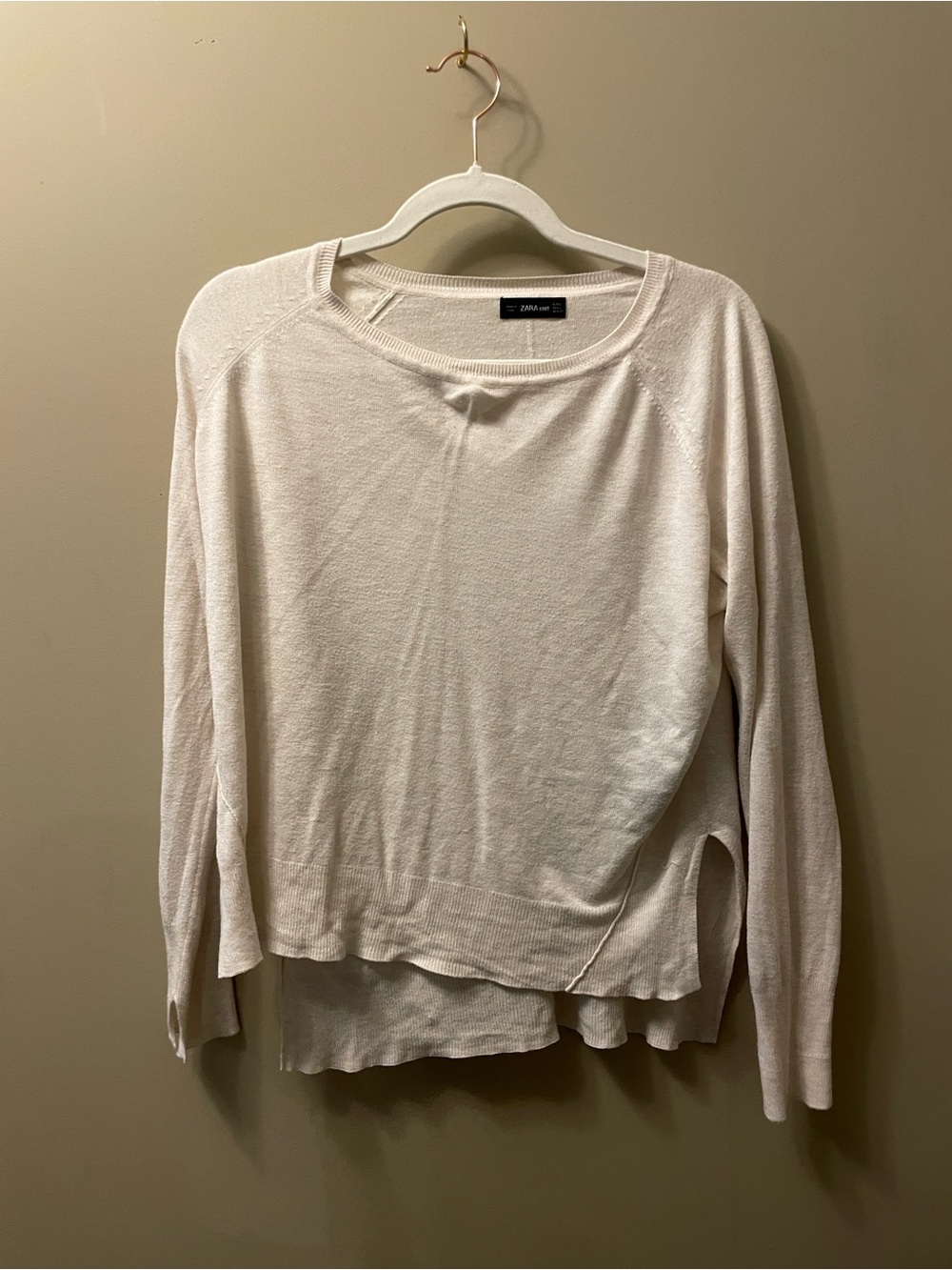 Zara Cream Lightweight Long-Sleeve Knit Pullover